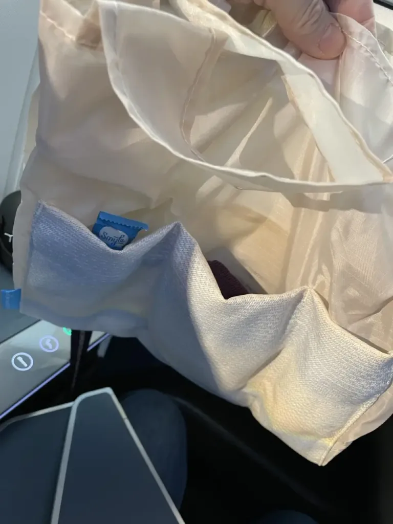 Amenity Kit KLM Business Class