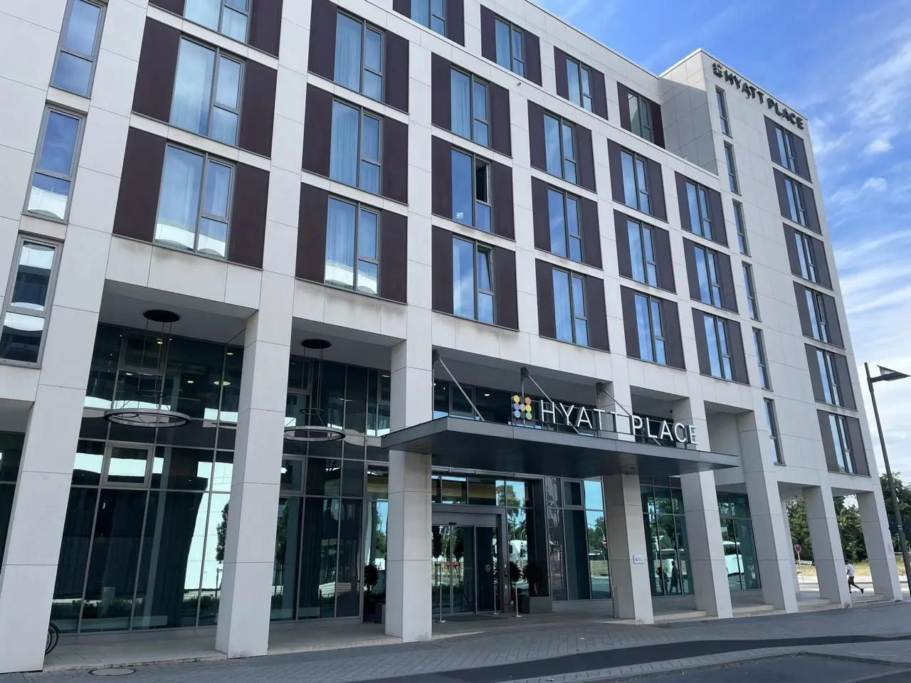 Review Hyatt Place Frankfurt Airport