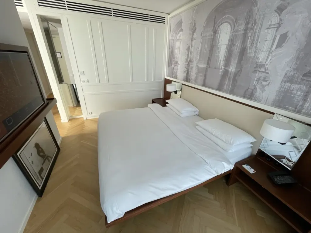 Andaz Vienna Suite - Bedroom