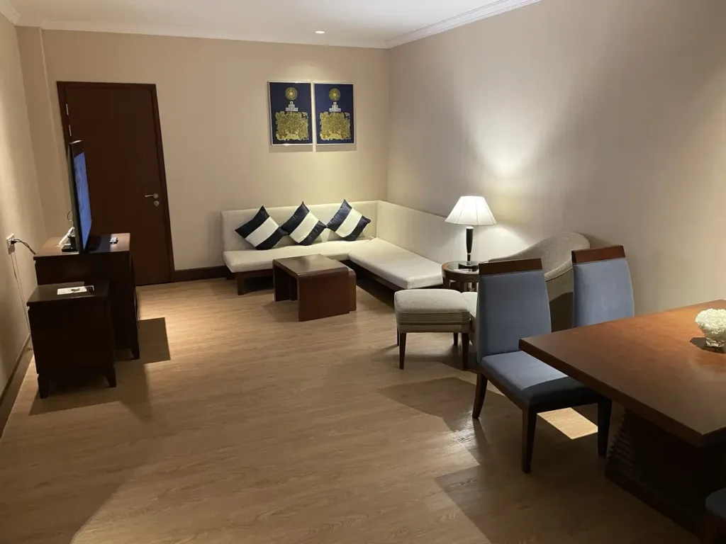 Suite Hyatt Bangkok Airport hotel