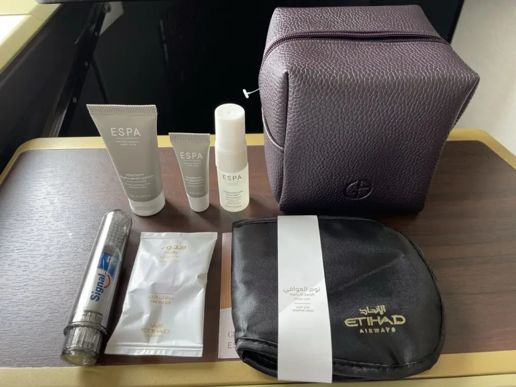 Amenity Kit Etihad Business Class