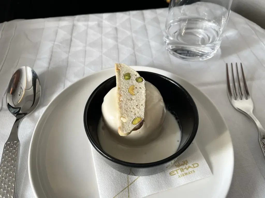 Ice Cream Etihad Business Class
