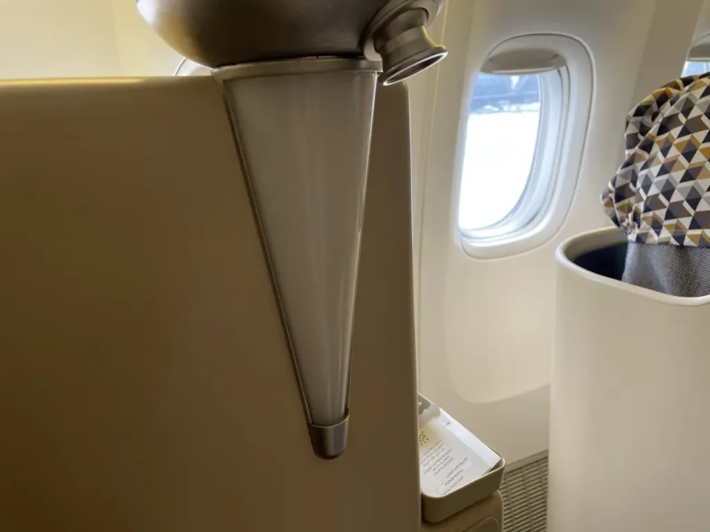 Etihad B777-300 Business Class Seats