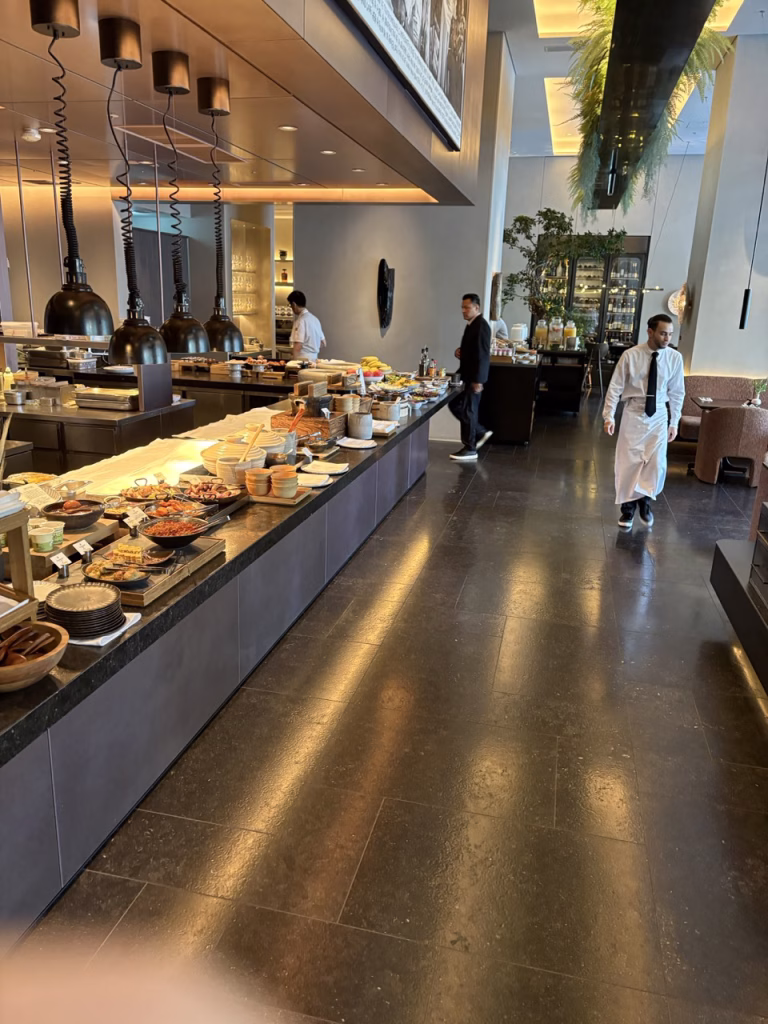 Breakfast Toranomon Hotel Tokyo