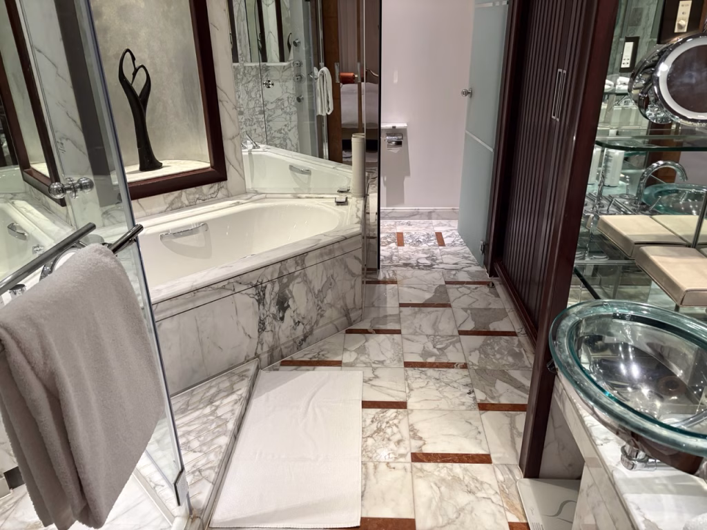 Bathroom Grand Hyatt Shanghai